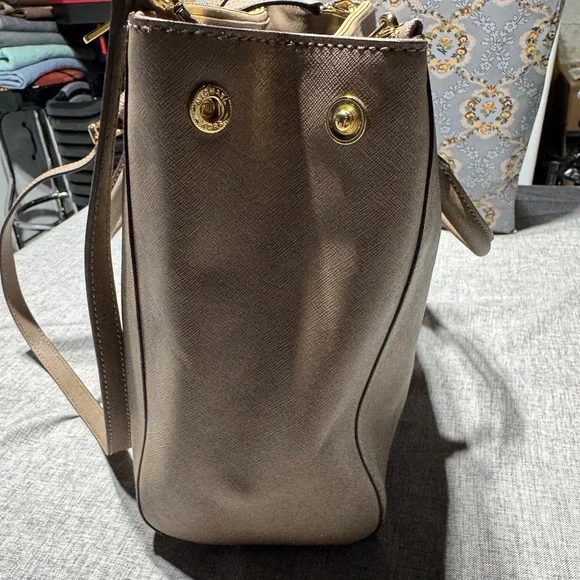 Michael Kors Sutton Leather Top Handle Purse - Picture 4 of 10